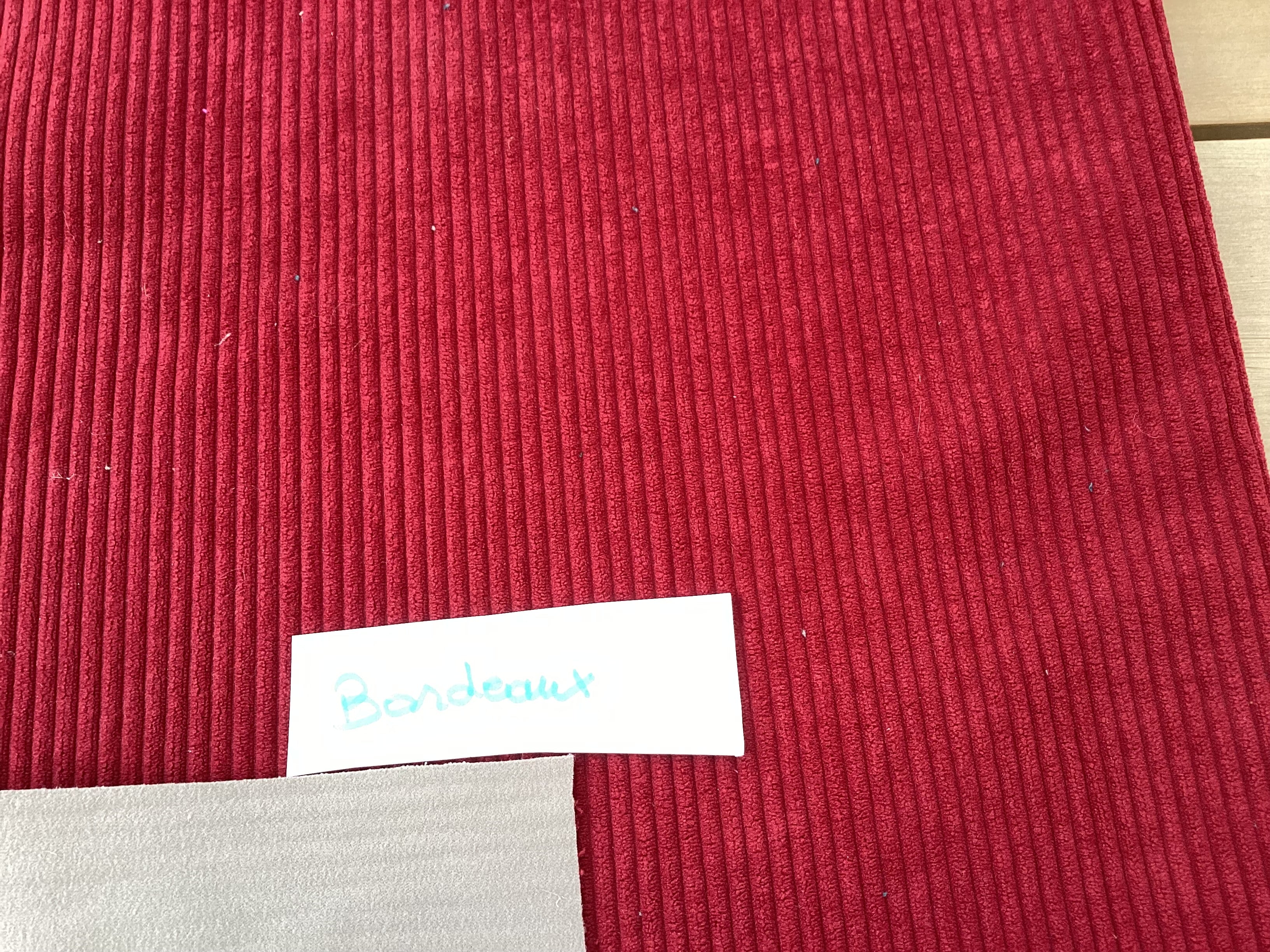 Tissu velours d’ameublement côtelé