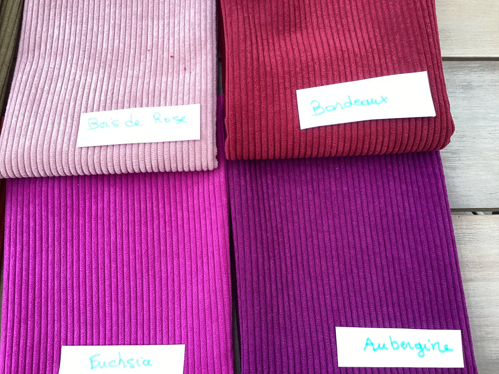 Tissu velours d’ameublement côtelé