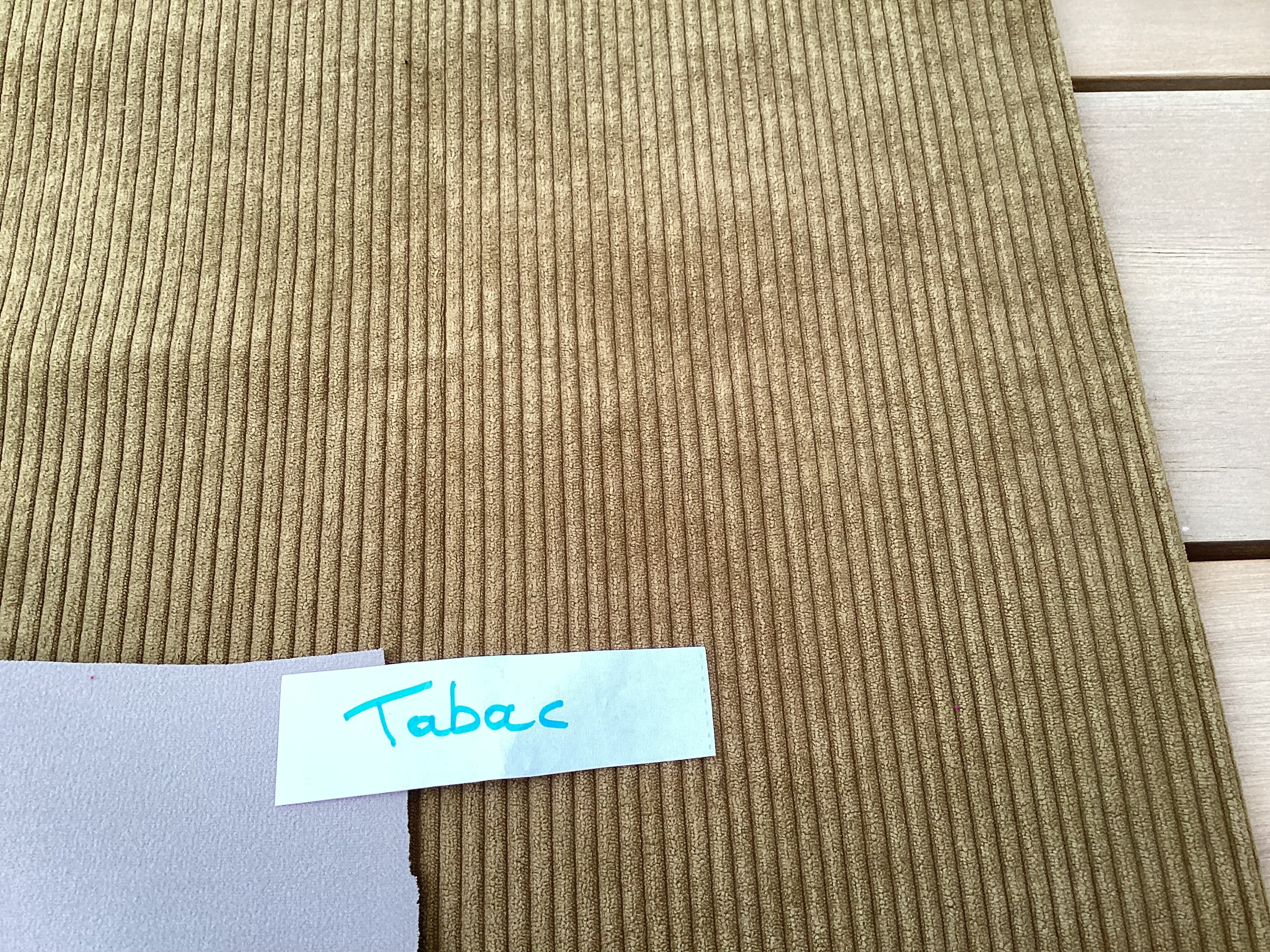 Tissu velours d’ameublement côtelé