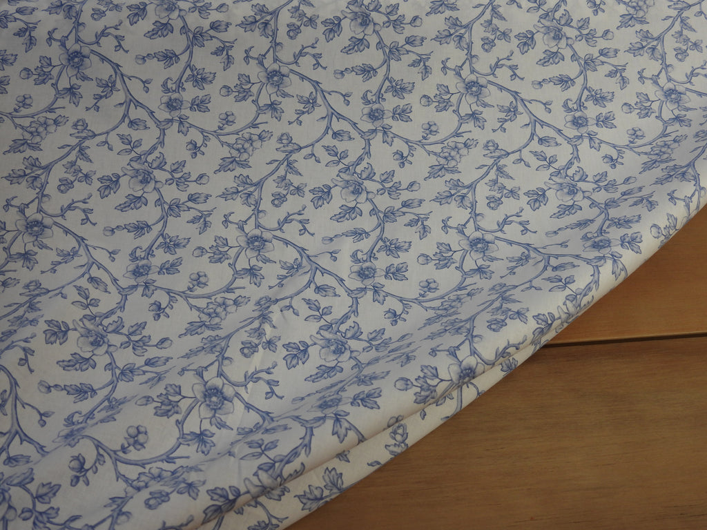 Tissu coton imprimé au mètre – 145 cm de large