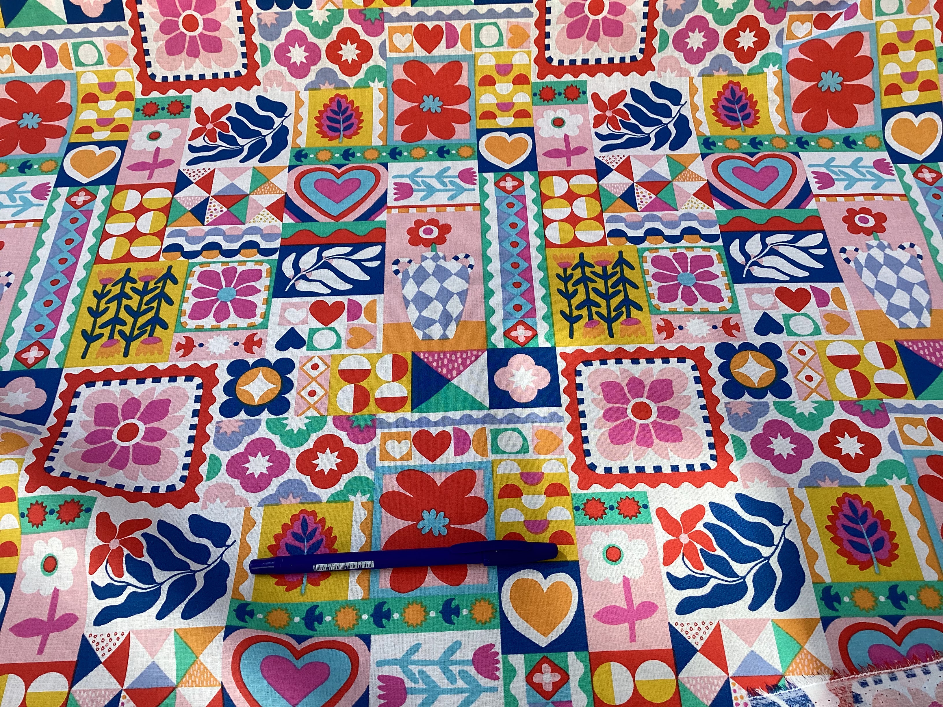 Tissu coton imprimé au mètre – 145 cm de large