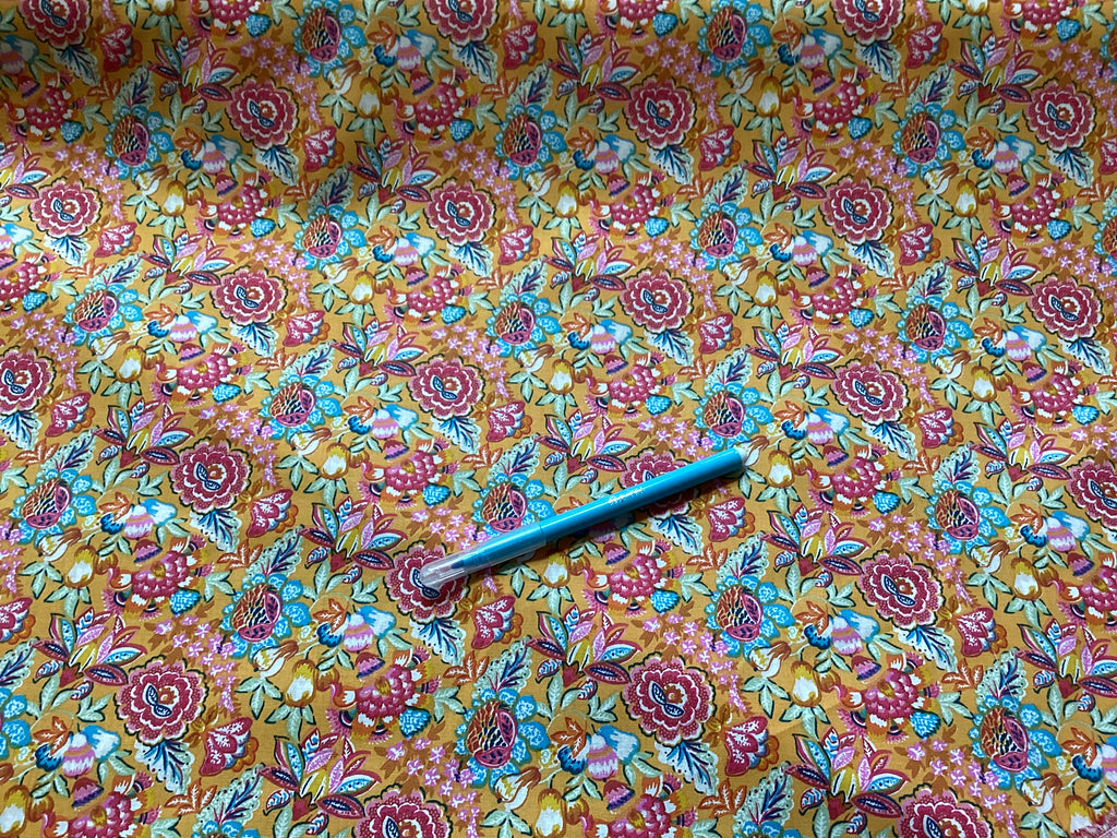Tissu coton imprimé au mètre – 145 cm de large